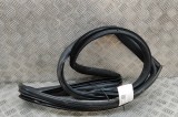 Garnitura ușă dreapta spate MASERATI GHIBLI M157 2022 OEM: 670037335 | 25719568