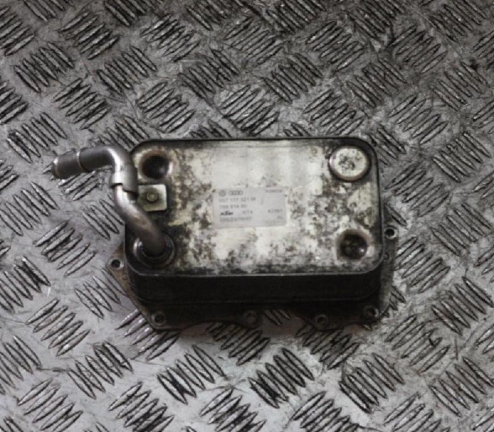 Răcitor de ulei AUDI Q7 4L 2011 OEM: 057117021M | 1431859