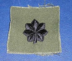 C1 35 - Grade militare - straine - piesa de colectie!