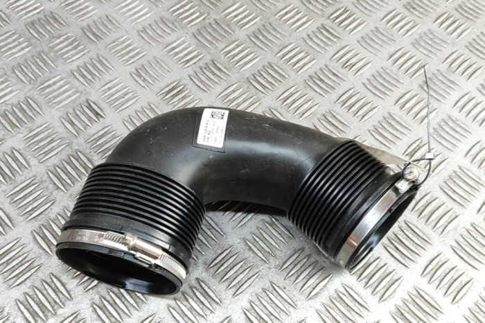 Tub de admisie aer VW TOUAREG CR7 2023 OEM: 059129616G 30906959