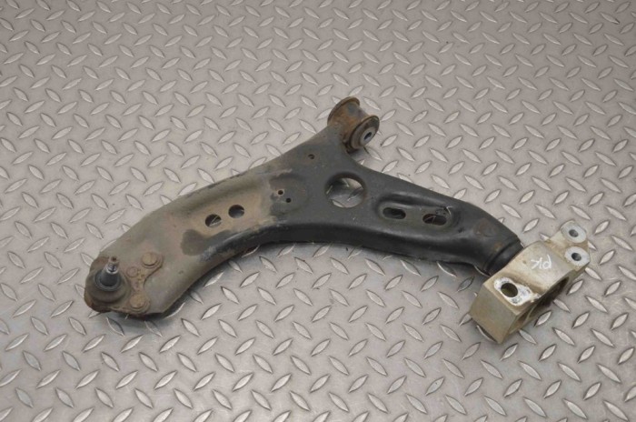 Braț inferior st&acirc;nga față VW PASSAT Variant B7 365 2012