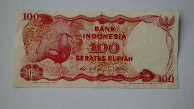 BANCNOTA INDONEZIA100 RUPII 1984 XF foto