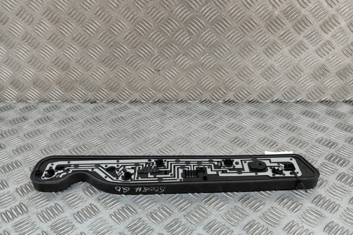 Suport de bec MERCEDES-BENZ SPRINTER 3,5-t Van 907, 910 2021 OEM: A9108206900 29176656