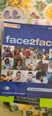 Carte face2face english pre intermediate b1 + workbook foto