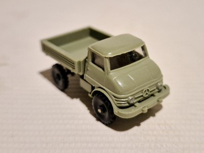 Unimog 411, 1/100 foto