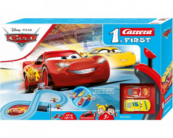 Carrera 1.First Cars - Pista de concurs 2,4 m