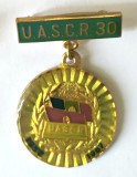 INSIGNA UASCR 30 ANI 19571987 UNIUNEA ASOCIATIILOR STUDENTILOR COMUNISTI ROMANIA