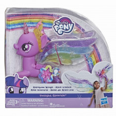 FIGURINA MY LITTLE PONY TWILIGHT SPARKLE CU ARIPI STRALUCITOARE foto