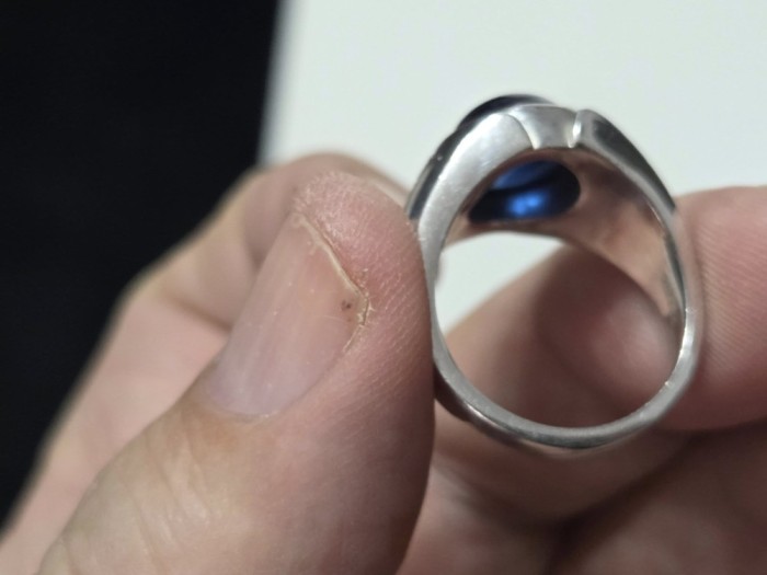 Superb inel vintage argint cu spinel albastru si zirconii