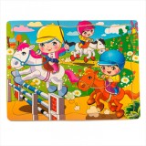 Cumpara ieftin Puzzle din lemn,fetitele la concurs de echitatie, 7Toys, Brand