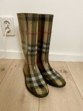 Cizme Burberry de ploaie cauciuc, nr 39