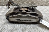 Etrier de fr&acirc;nă dreapta față MASERATI QUATTROPORTE VI 2014 OEM: 670034946,06700349460 28860935