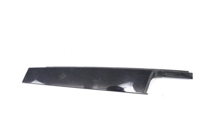 Ornament vertical ușă dreapta față BMW 3 Touring F31 2017 OEM: 7263384 15086756