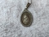 Argint MEDALION FECIOARA MARIA MEDUGORJE batut in ZIRCONII UNIC pe Lant argint