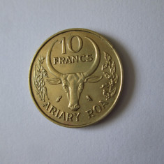 Madagascar 10 Francs 1970 UNC