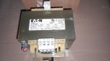 Cumpara ieftin TRANSFORMATOR MONOFAZAT EATON STI0,5 ,500VA, CIRCUIT PRIMAR 400V , SECUNDAR 230V