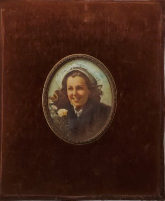 Tanara Zambind - Miniatura pictata pe fildes foto