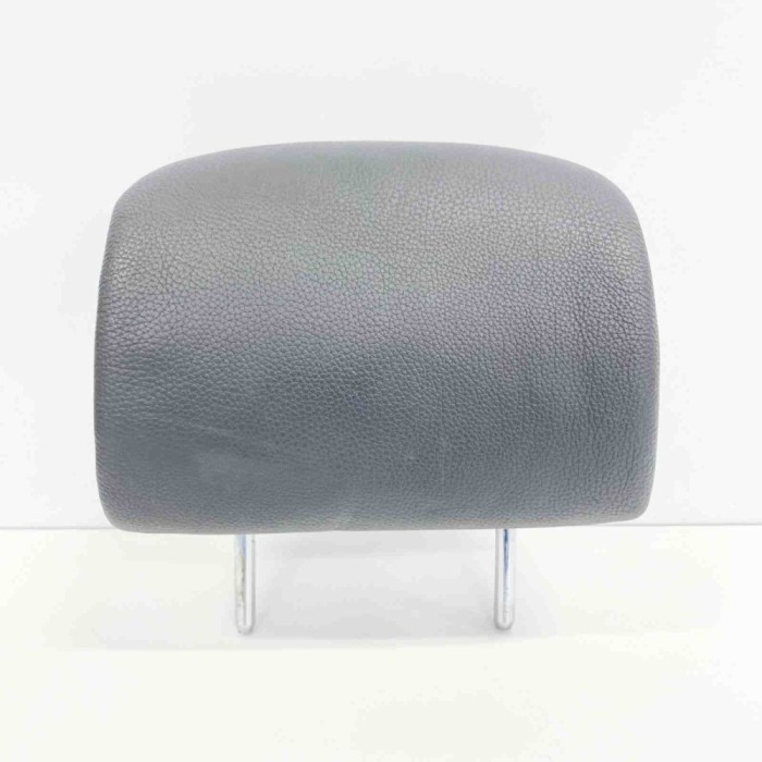 Tetiera BMW 3 Cabrio E93 2011