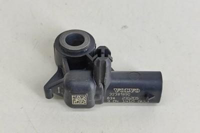 Senzor de impact dreapta față VOLVO XC40 536 2024 OEM: 32381890 27792450 foto