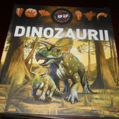Dinozaurii. Ochelari 3D inclusi, Ed. Kreativ,2014