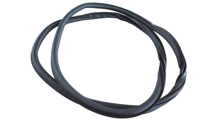 Garnitura ușă dreapta spate AUDI Q5 FY 2021 OEM: 80A833721D 25293109