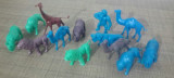 Lot 13 figurine animale// jucarii romanesti