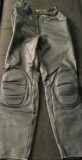 Cumpara ieftin PVM Pantaloni Piele Moto IMATRA, Gri Petrol Inchis, Talie 100cm, Lungime 100cm, Intarituri Genunchi, Stare Foarte Buna