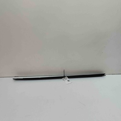 Ornament vertical parbriz dreapta VW ID.4 E21 2023 OEM: 11A854328 foto