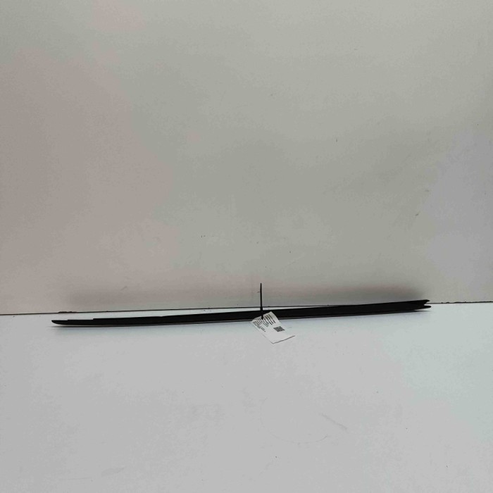 Ornament vertical parbriz dreapta VW ID.4 E21 2023 OEM: 11A854328