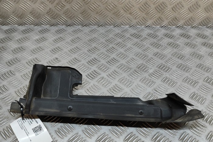 Aripa de plastic st&acirc;nga față AUDI A6 C8 Avant 4A5 2024 OEM: 4K0821169 | 31300753