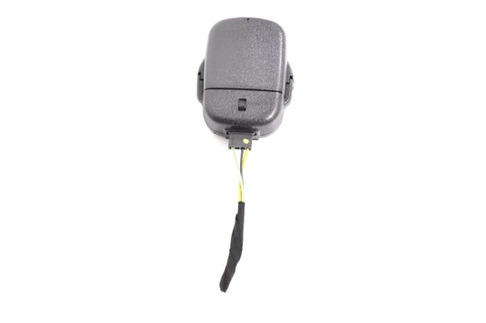 Senzor de ploaie SSANGYONG TIVOLI 2015 OEM: 87930-09100 13944782