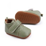 Pantofiori pentru baietei, verzi, cu bareta cu arici (Marime Disponibila: 6-9