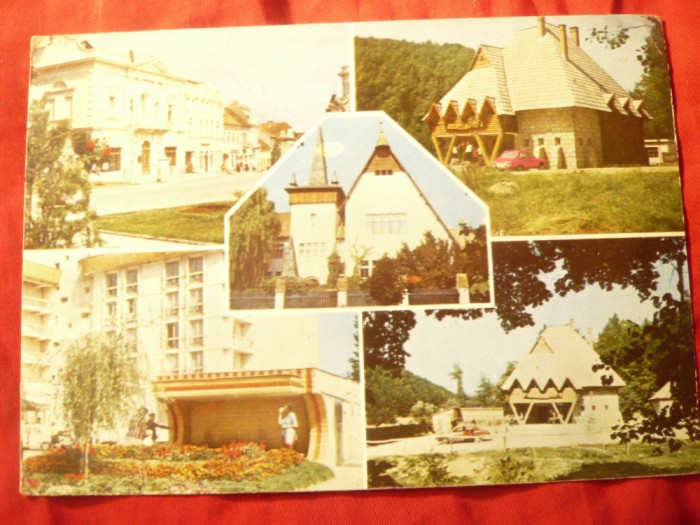Ilustrata Targu Secuiesc , cu 5 vederi ,circulat 1977 , pliu pe colt