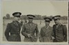 Fotografie tip carte postala, 4 militari la instructie, perioada interbelica