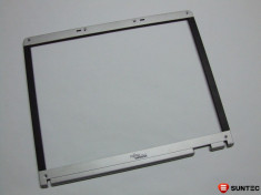 Rama Capac LCD Fujitsu Siemens Amilo V2030 24-46399-00 foto