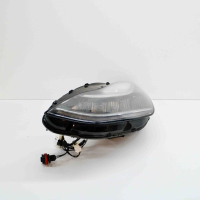 Far st&amp;acirc;nga față TESLA MODEL 3 2018 | 14896453 foto