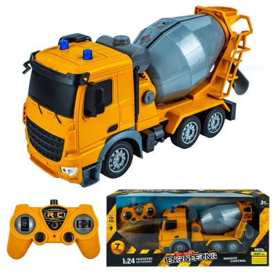 Camion-betoniera cu RC foto