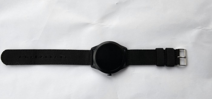 CEAS Smartwatch SilverCrest , Nu stiu daca functioneaza , nu am incarcatorul !