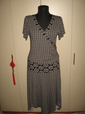 Rochie frumoasa E-vie, asimetrica Mar M/L foto