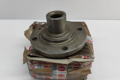 Rulment roata dreapta spate VW JETTA II 19E, 1G2, 165 1989 OEM: 823407615A 24399766 foto