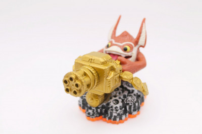 Figurina Skylanders Giants - Trigger Happy - Model 84509888 foto