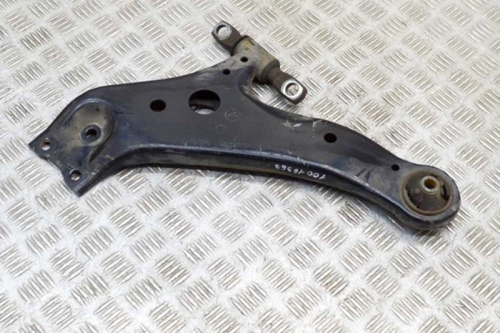 Braț inferior st&acirc;nga față LEXUS RX _L2_ 2018 OEM: 48069-48070 18173409