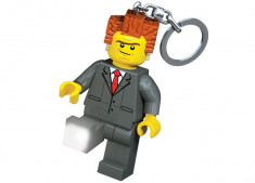 Breloc chei cu lanterna LEGO Movie Lord Business foto