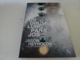 Un drum lung pina jos - Jason Reynolds