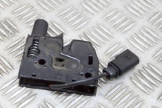 &Icirc;ncuietoare capota dreapta AUDI Q3 8U 2012 OEM: 8U0823509 18304113