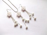 set colier si cercei cu trandafiri albi 37687