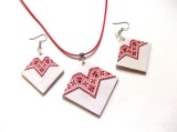 Set Bijuterii Lemn Handmade, Motiv Tradițional Rom&acirc;nesc, Colier și Cercei Decoupage, 40/30mm