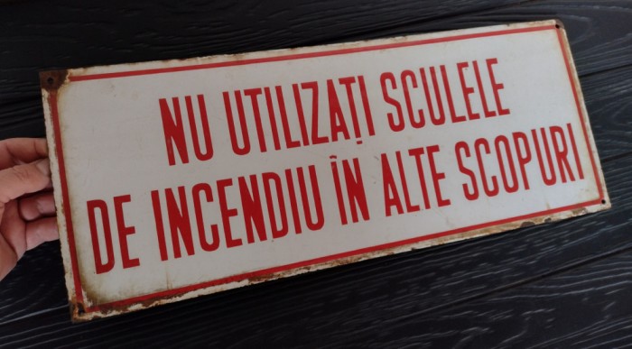 PANOU AVERTIZARE - RECLAMA VECHE COLECTIE - TABLĂ EMAILATĂ - LITERE &Icirc;N RELIEF - COMUNISM - EMAIL