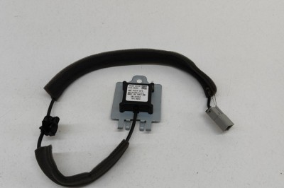Antena SUZUKI SX4 S-Cross JYB 2023 OEM: 3A500-63T00 26681043 foto