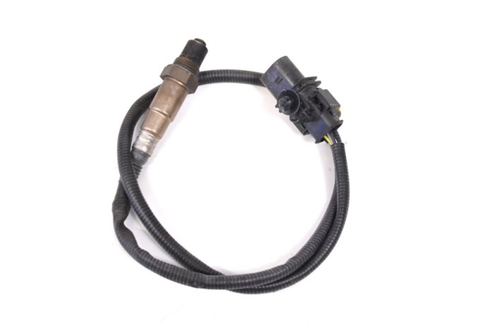Sonda lambda CHRYSLER 300 C LX 2005 OEM: 0258017095 13499324